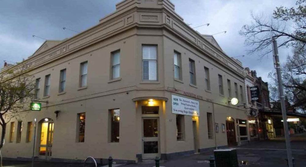 Naughtons Hotel Melbourne Buitenkant foto